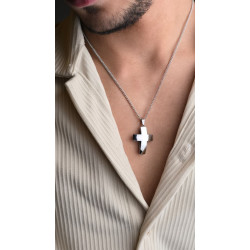 CURVE CROSS NECKLACE