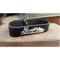  اسوارة جلد طبيعي - انه لا يتركني ابدا  ستانلس - اسود