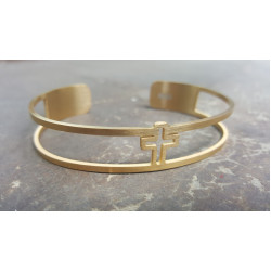 اسوارة ستانلس - صليب - ذهبي 