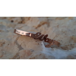 اسوارة ستانلس - يسوع هو الطريق - انكليزي - ذهبي وردي