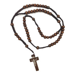 مسبحة خشب لون بني